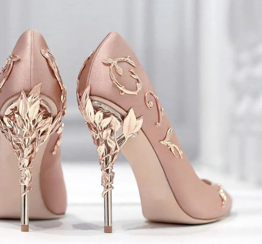 Luxury Women Shoes White pointe shoes Flower Heel Wedding Shoes Women Elegant Silk Brand Design heel Ladies high heels