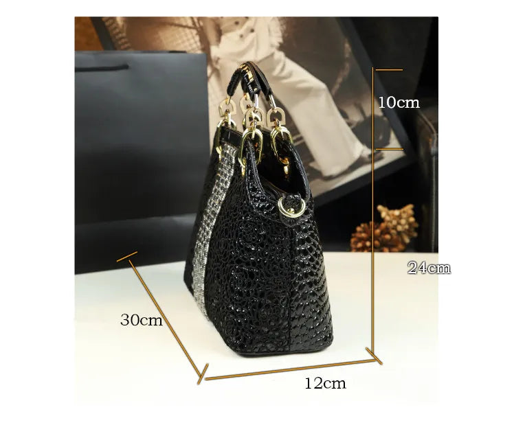 "Elegant Crocodile Pattern Leather Handbag with Lace Flowers and Rhinestones - Luxury Diamond-Encrusted Women's Shoulder Bag"