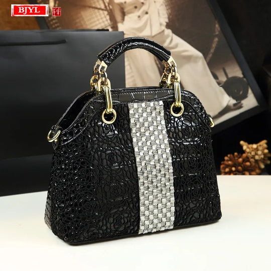 "Elegant Crocodile Pattern Leather Handbag with Lace Flowers and Rhinestones - Luxury Diamond-Encrusted Women's Shoulder Bag"