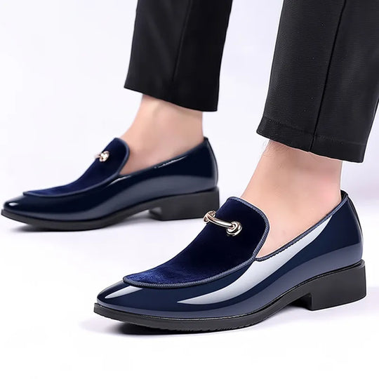 Men's Dress Shoe Elegant Italian  Slip on Loafers Male Point Toe Velvet Shoes