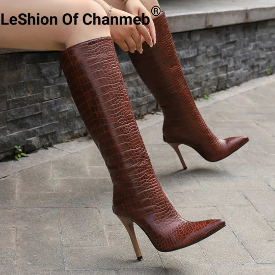 LeShion Of Chanmeb  Women Crocodile Knee High Boots Snakeskin Print Long Boots with Zipper Pointy Toe Thin High Heels Shoe