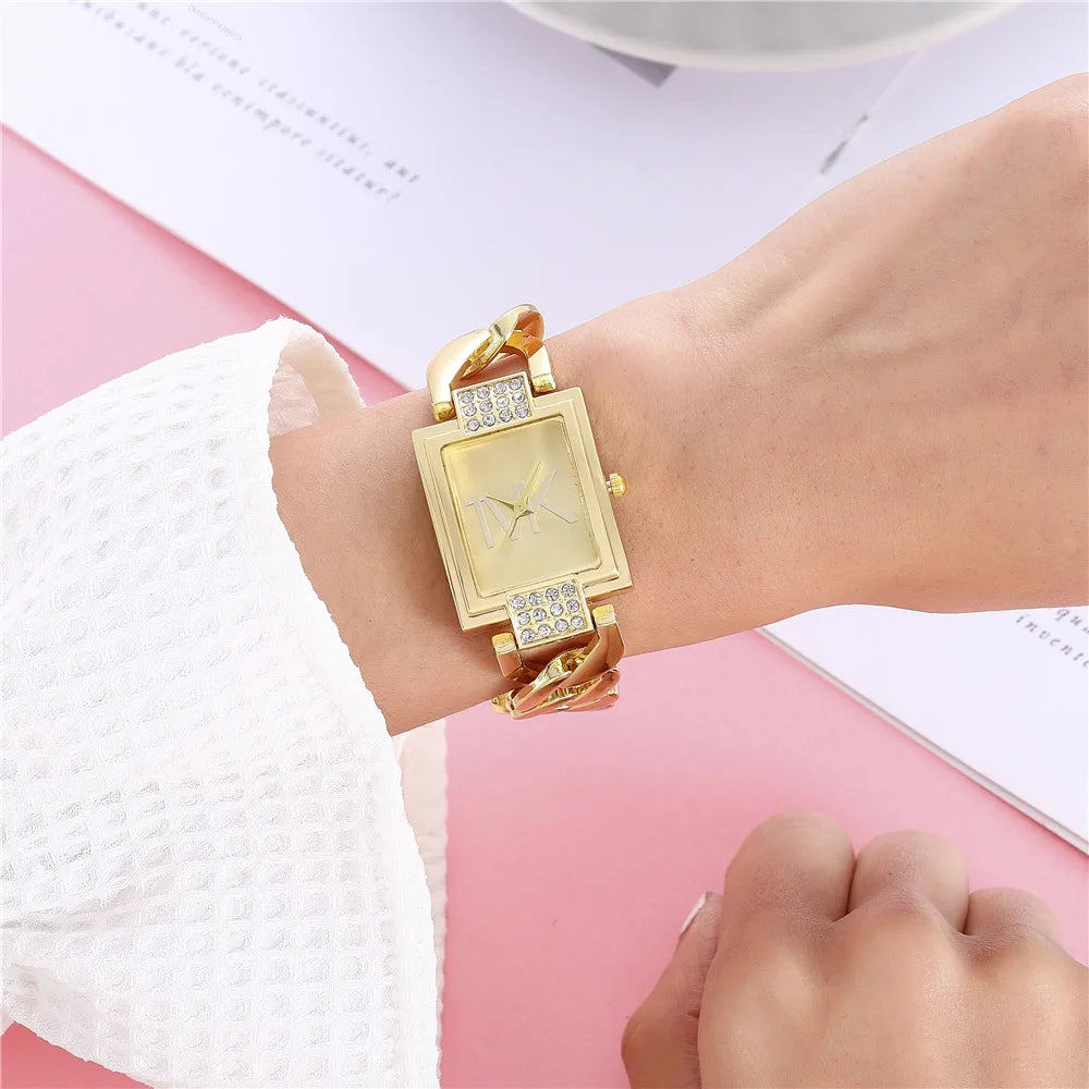 "UTHAI W30 Women's Square Watch - Diamond Inlaid, Light Luxury, Small Fashion Quartz, Metal Bracelet Style, Girl's Timepiece"