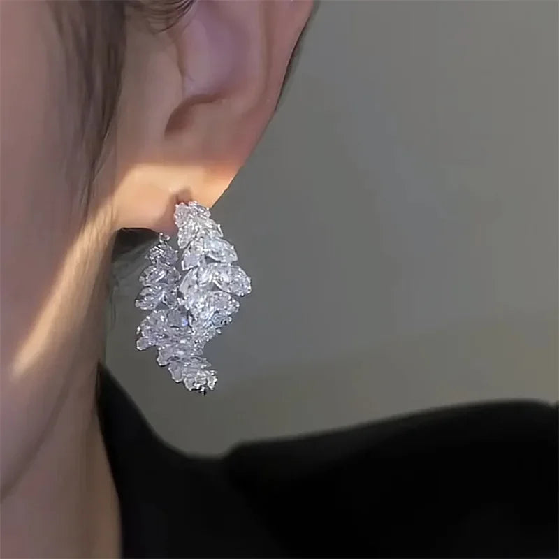 2024 New Fashion Trend Unique Design Elegant and Exquisite Zircon Leaf Earrings For Women Jewelry Wedding Party Premium Gift