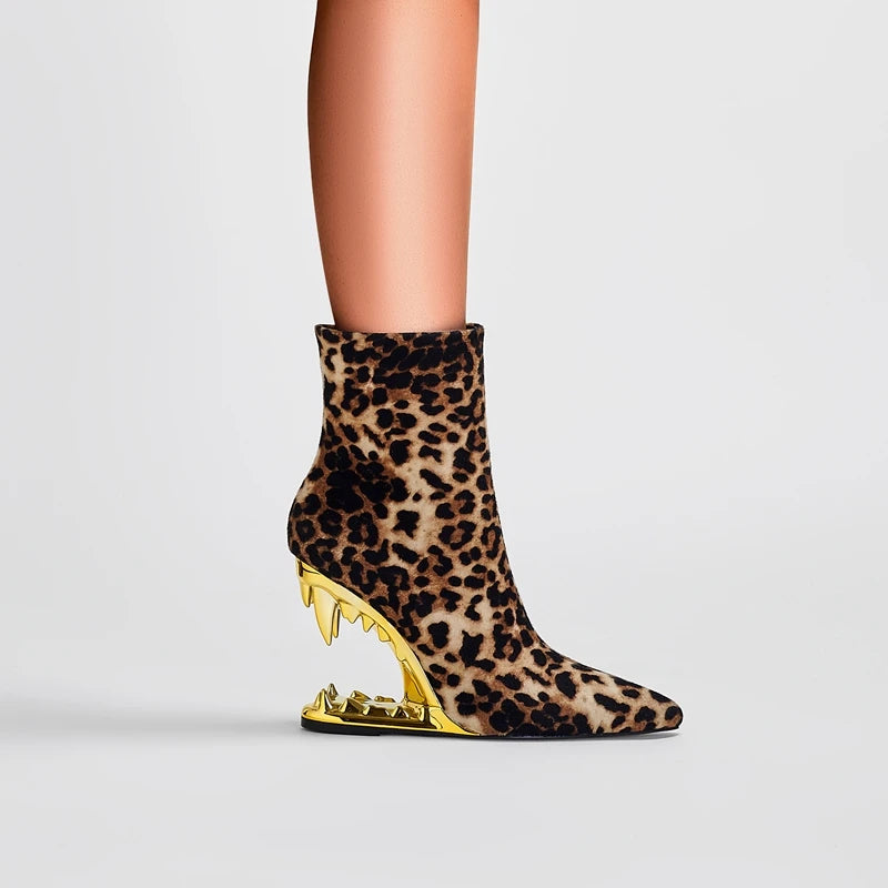 2024 New Leopard Print Pointed Toe High Heel Wolf Teeth Slope Heel Large Women's Boots Short Boots