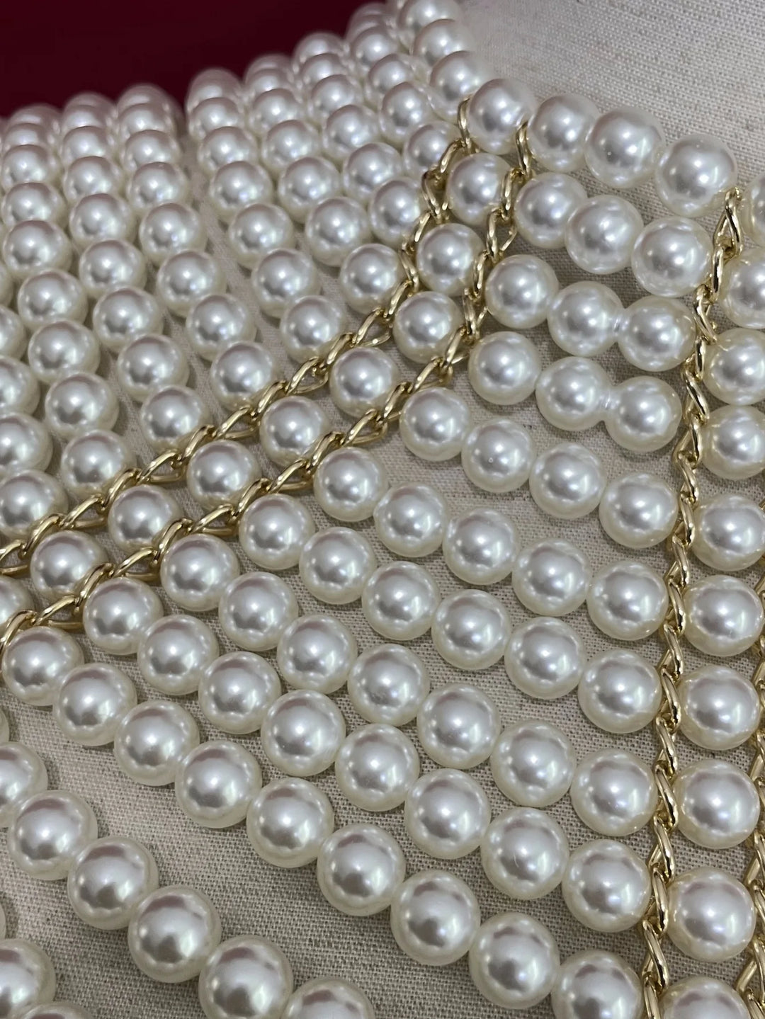 2024 New exaggerated multi-layer design pearl necklace wedding fashion temperament with necklace accessories