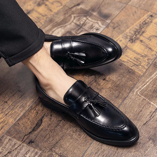 Tassel Loafer Shoes Men Slip on Driving Moccasins Mens Comfortable Leather Shoes for Men pointed Toe Fashion Man Casual Shoes