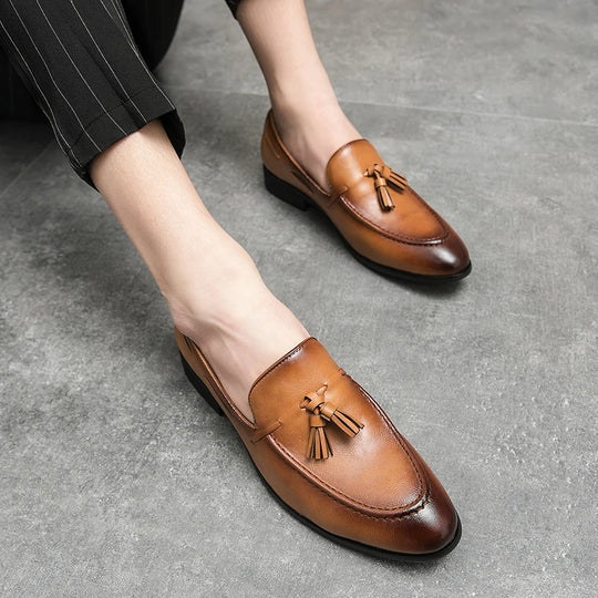 Leisure Leather Loafers Men Business Shoes Fashion Tassel Shoes Wedding Shoes Driving Black Summer Slip-on Shoes Light Pea Shoes