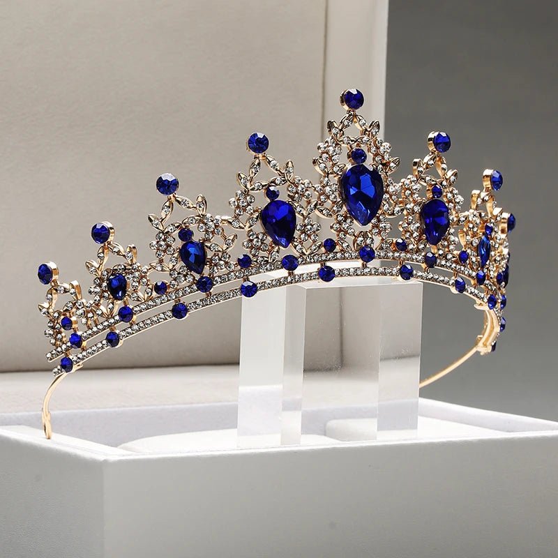 Headwear with a Blue Colour Ladies Exquisite Crown Retro Queen Tiaras